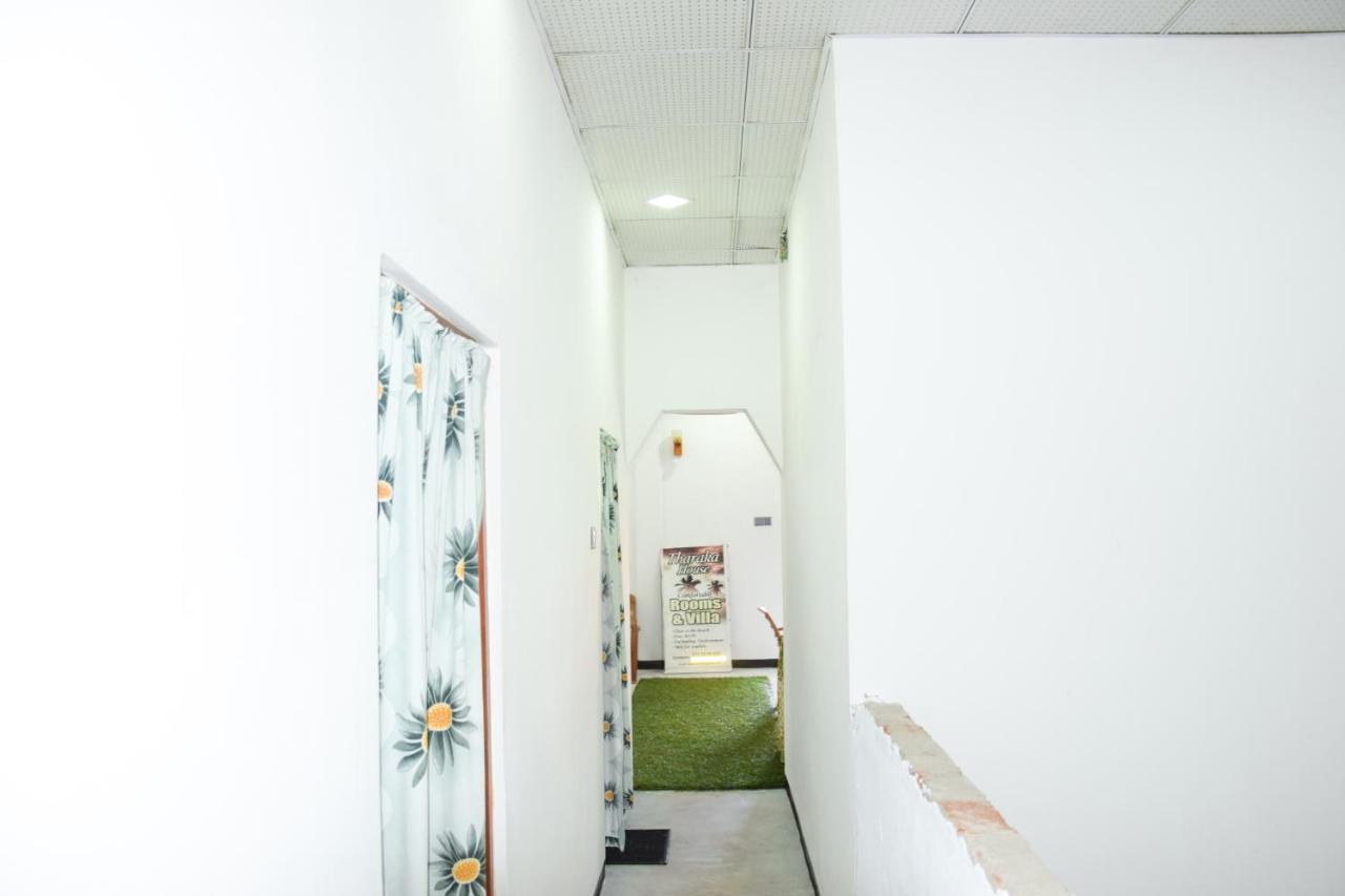 Tharaka Homestay Weligama Exteriör bild